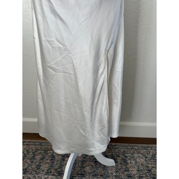 Lulu's Showing Up Elegance Satin Lace Midi Dress White Size Large - Picture 5 of 10